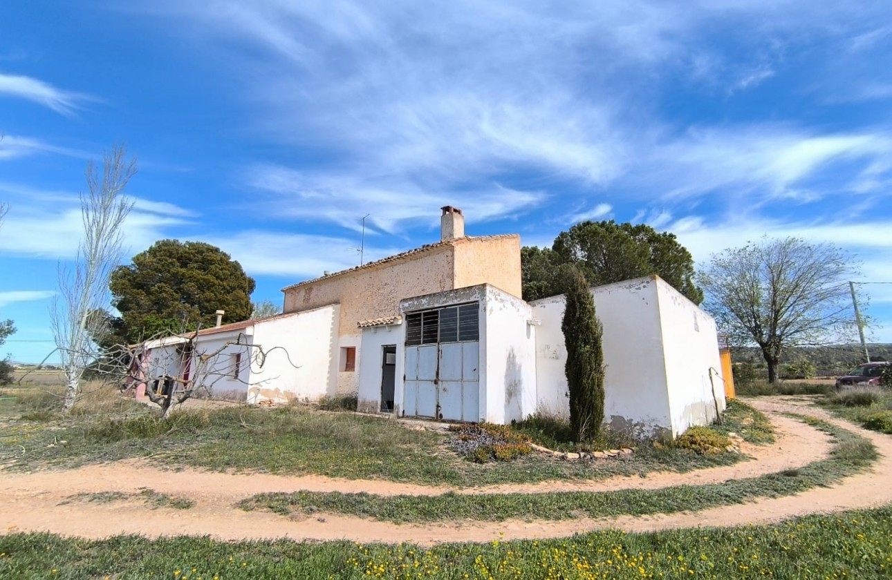Revente - Property - Yecla - Inland