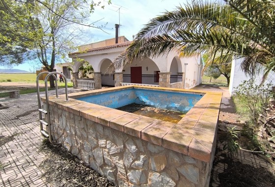 Revente - Property - Yecla - Inland