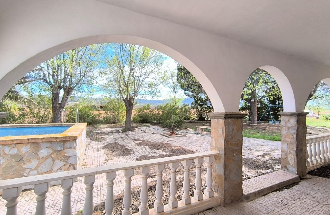 Revente - Property - Yecla - Inland