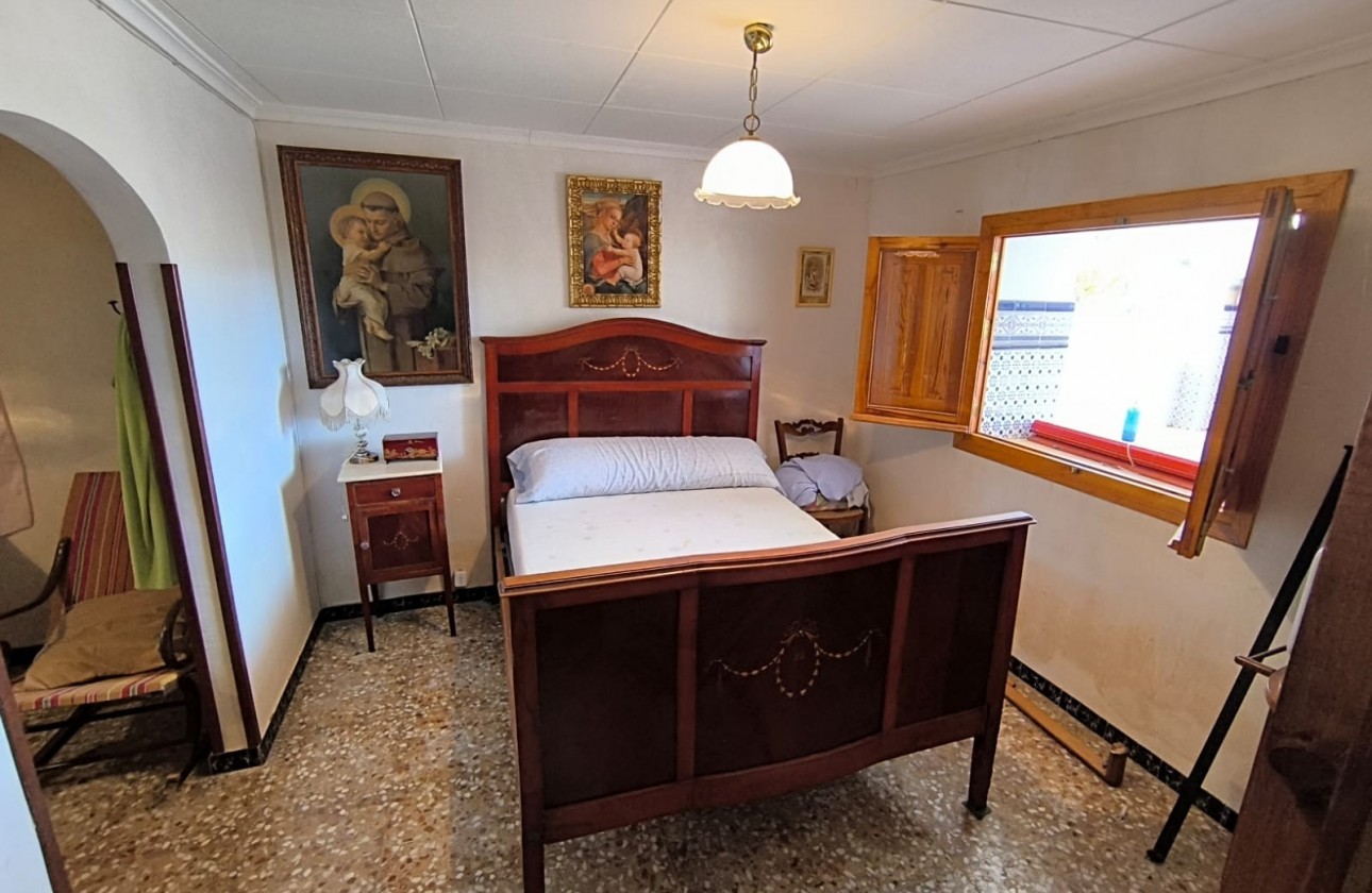 Revente - Property - Yecla - Inland