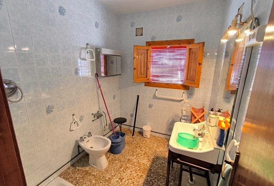 Revente - Property - Yecla - Inland