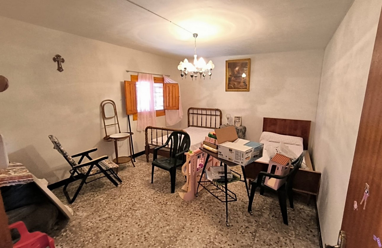 Revente - Property - Yecla - Inland