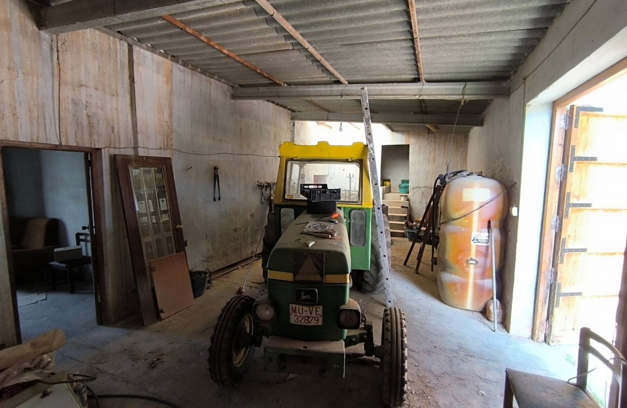 Revente - Property - Yecla - Inland