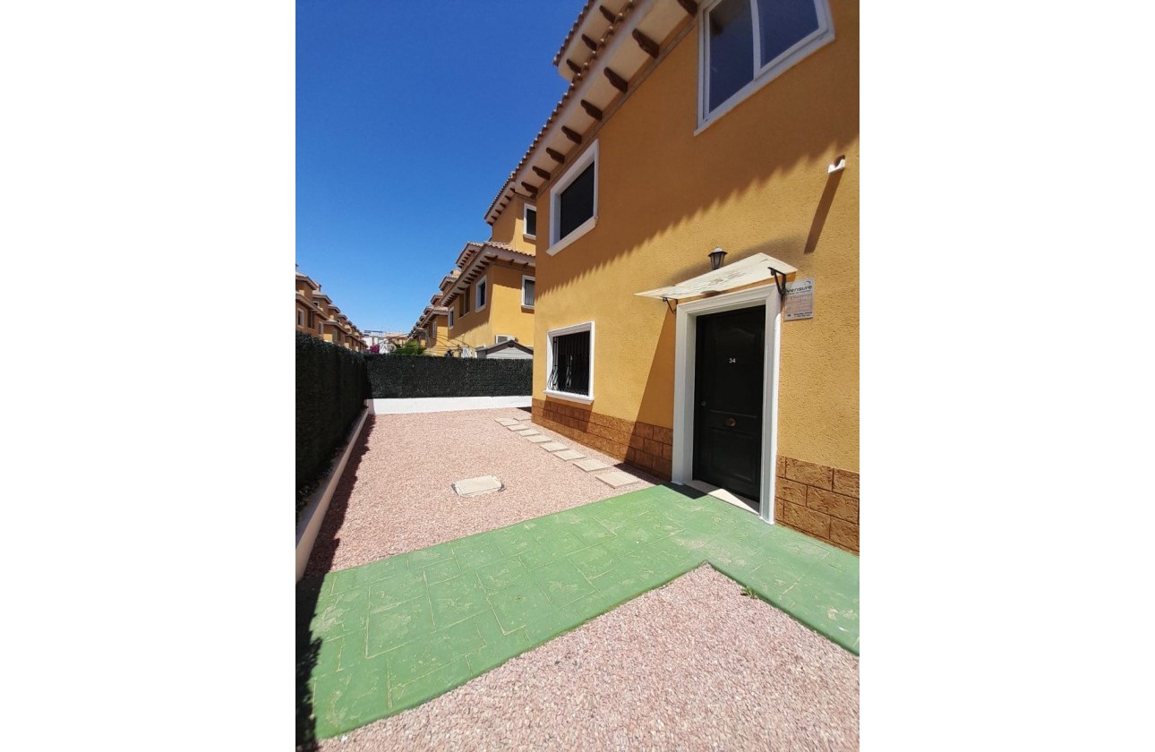 Resale - Villa - Ciudad quesada - Costa Blanca