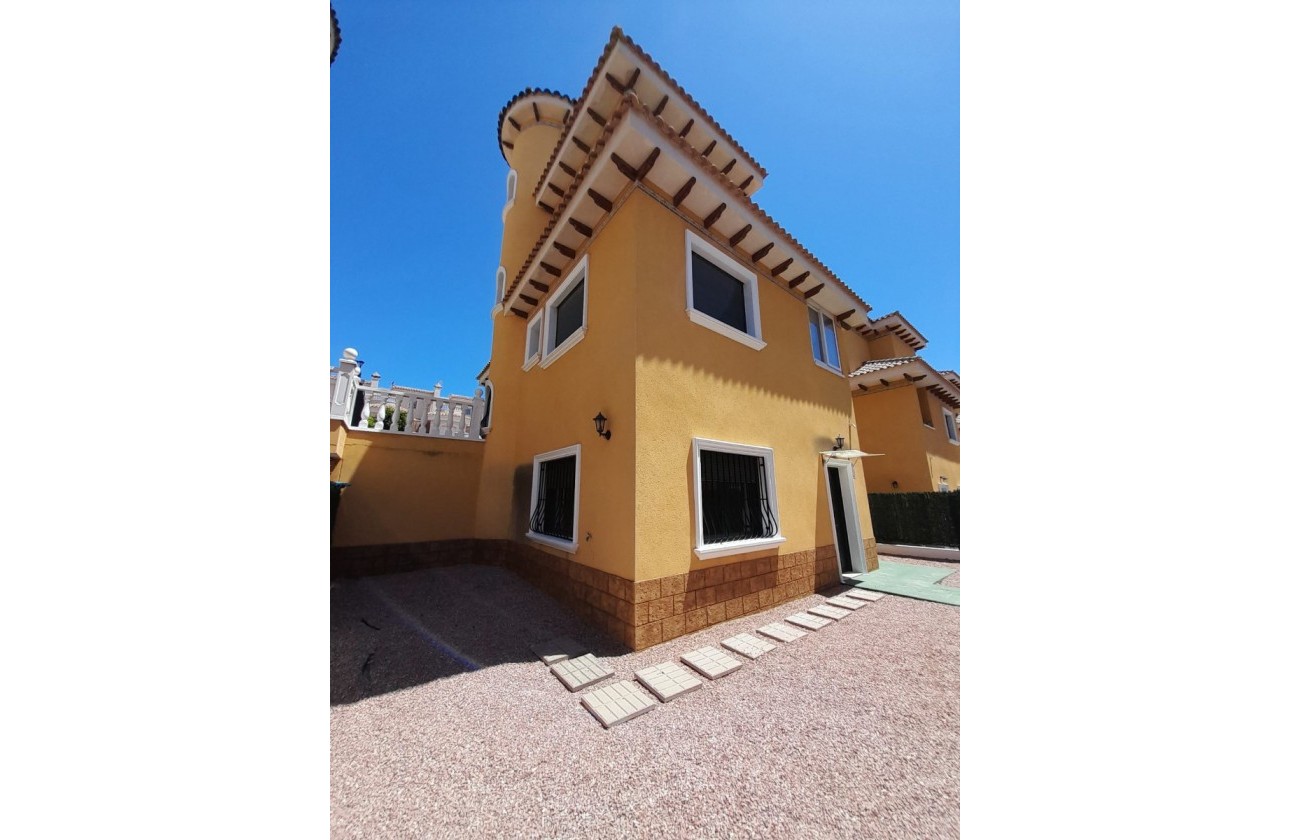 Resale - Villa - Ciudad quesada - Costa Blanca