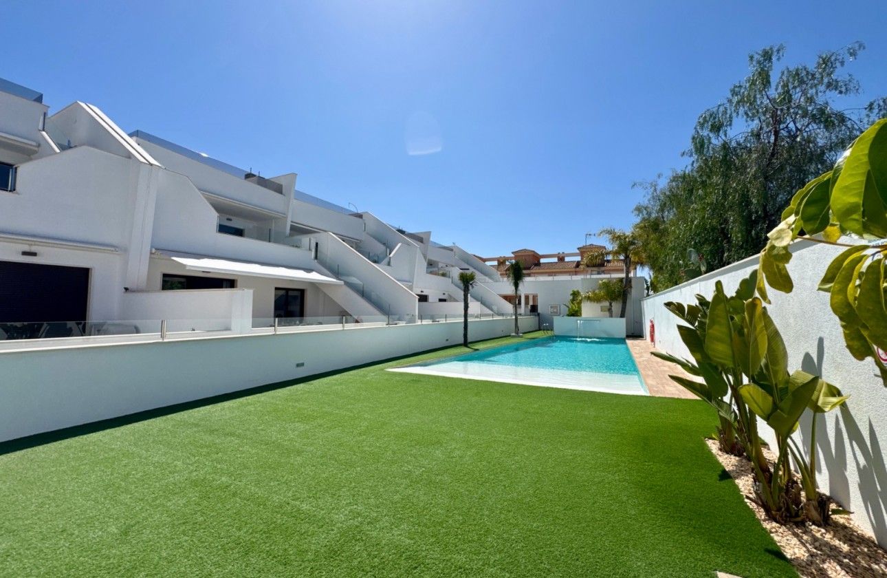Resale - Apartment / flat - Pilar de la Horadada - Costa Blanca