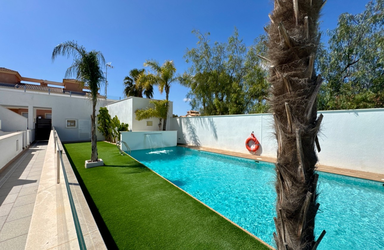 Resale - Apartment / flat - Pilar de la Horadada - Costa Blanca