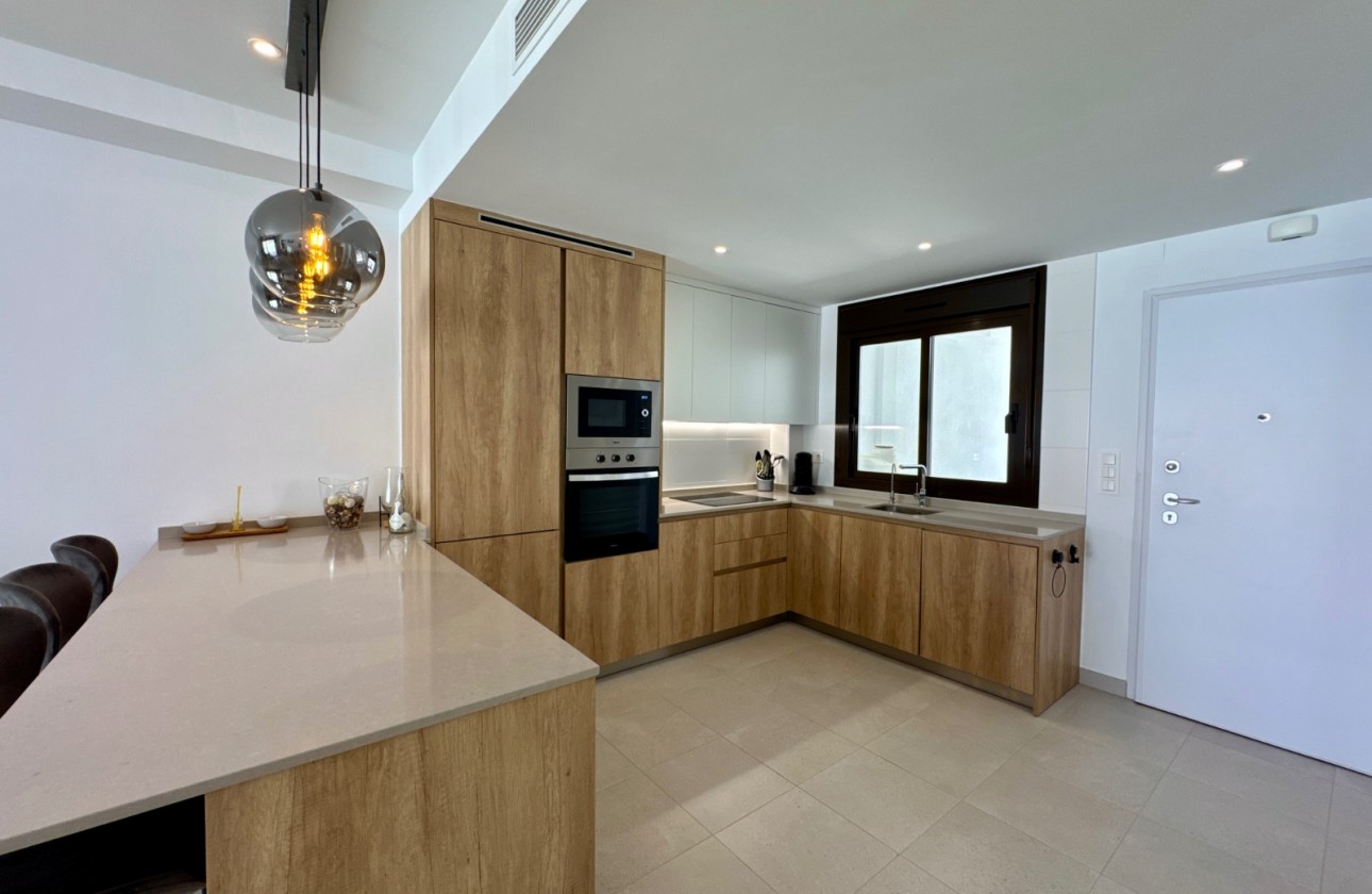 Resale - Apartment / flat - Pilar de la Horadada - Costa Blanca