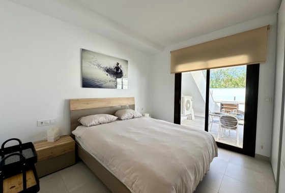 Resale - Apartment / flat - Pilar de la Horadada - Costa Blanca