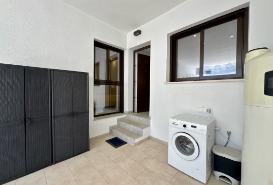 Resale - Apartment / flat - Pilar de la Horadada - Costa Blanca