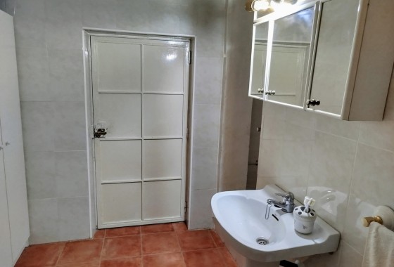 Revente - Property - Yecla - Inland