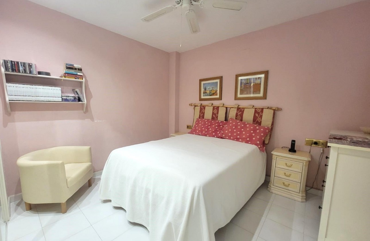 Reventa - Apartamento / piso - Torrevieja - Playa del Cura