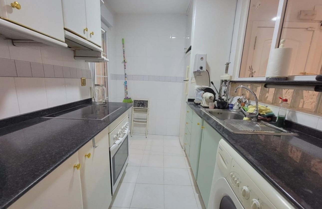 Reventa - Apartamento / piso - Torrevieja - Playa del Cura