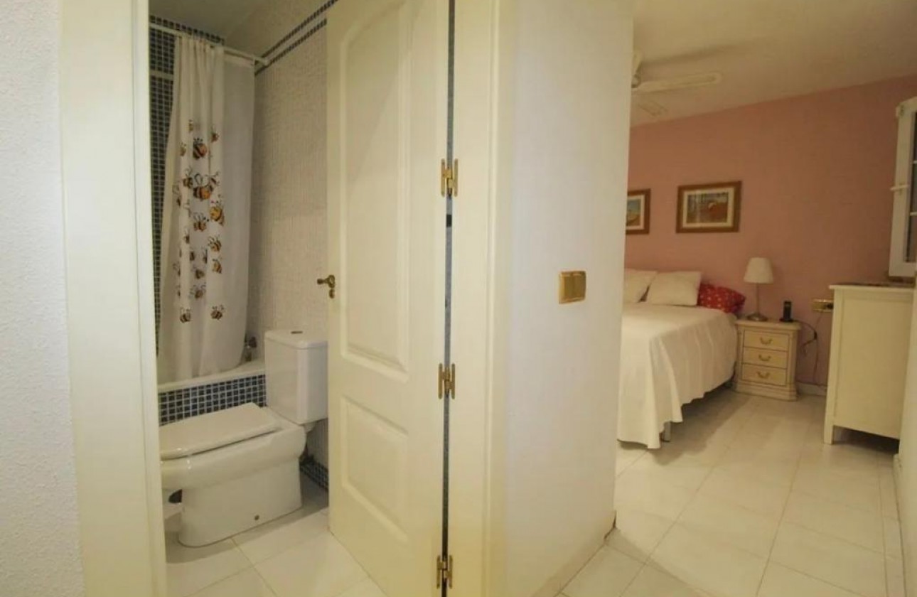 Reventa - Apartamento / piso - Torrevieja - Playa del Cura
