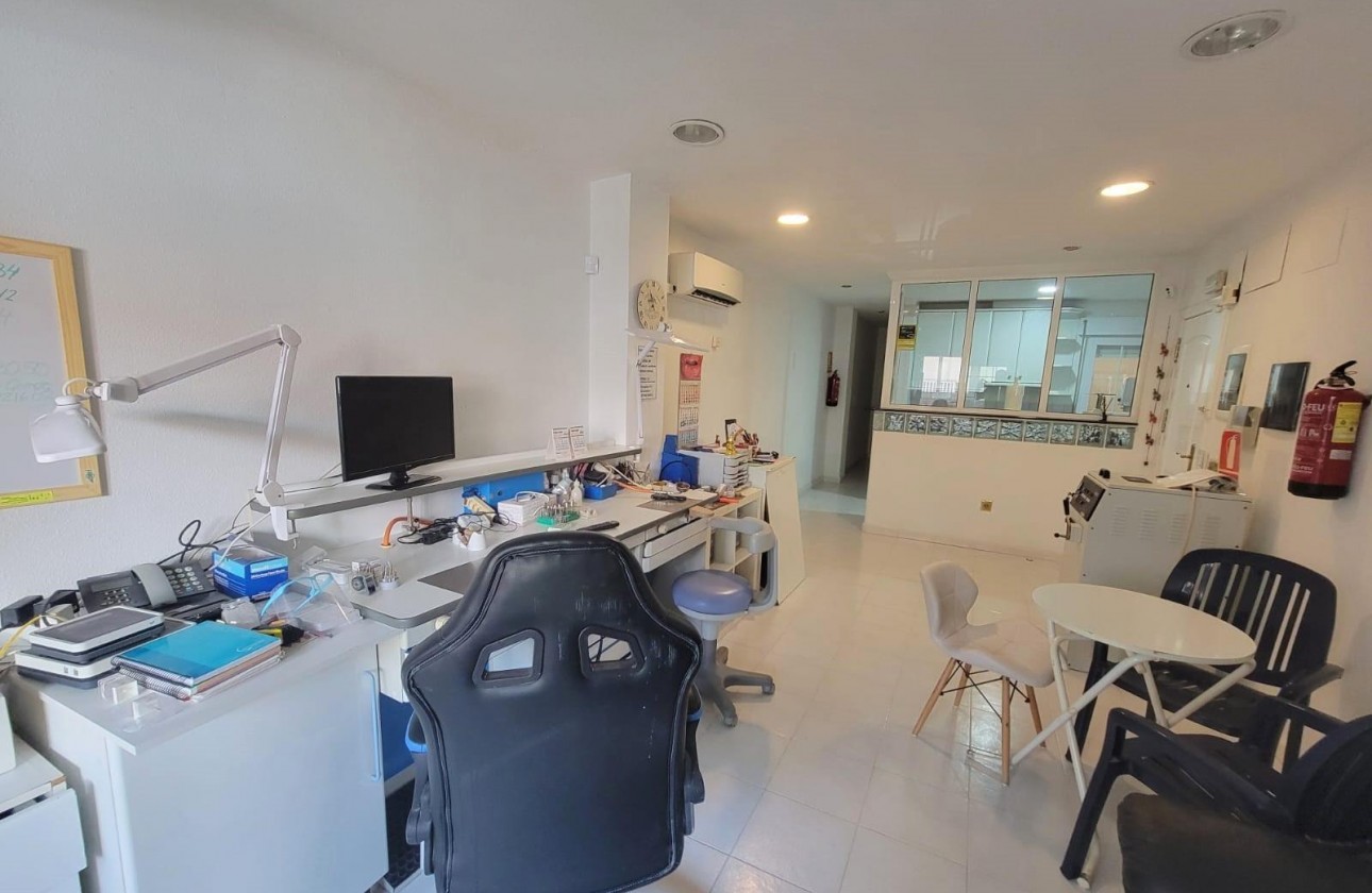 Reventa - Apartamento / piso - Torrevieja - Playa del Cura