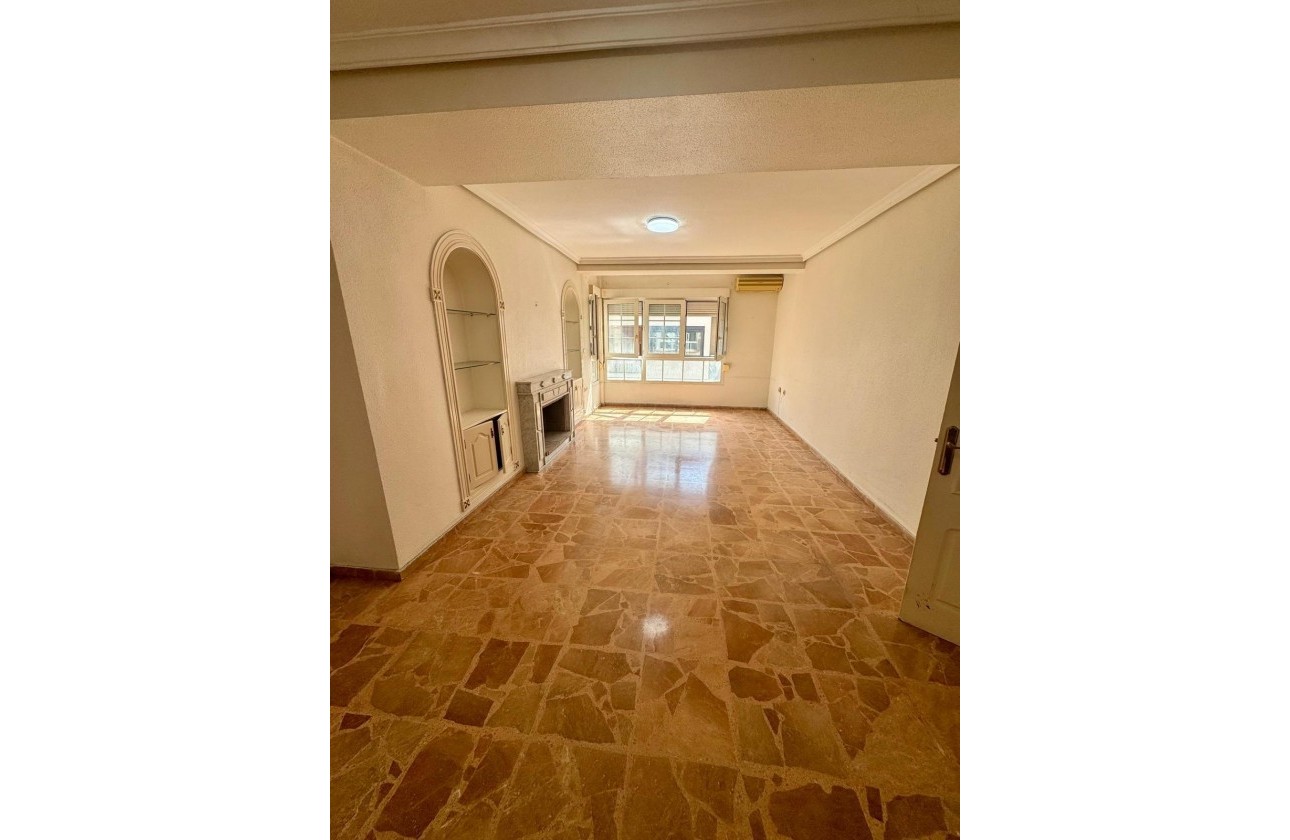 Revente - Appartement - Torrevieja - Centro