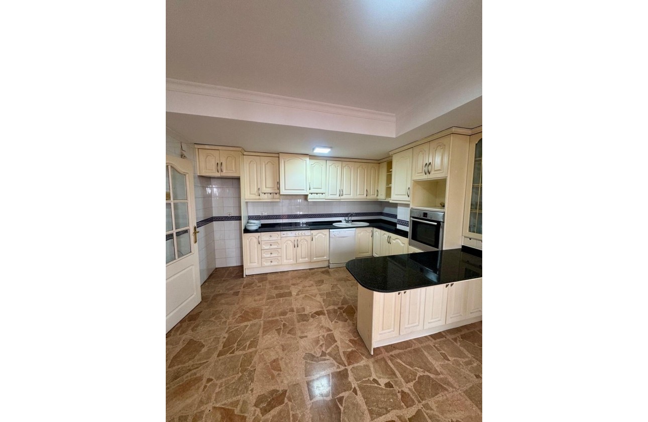 Revente - Appartement - Torrevieja - Centro