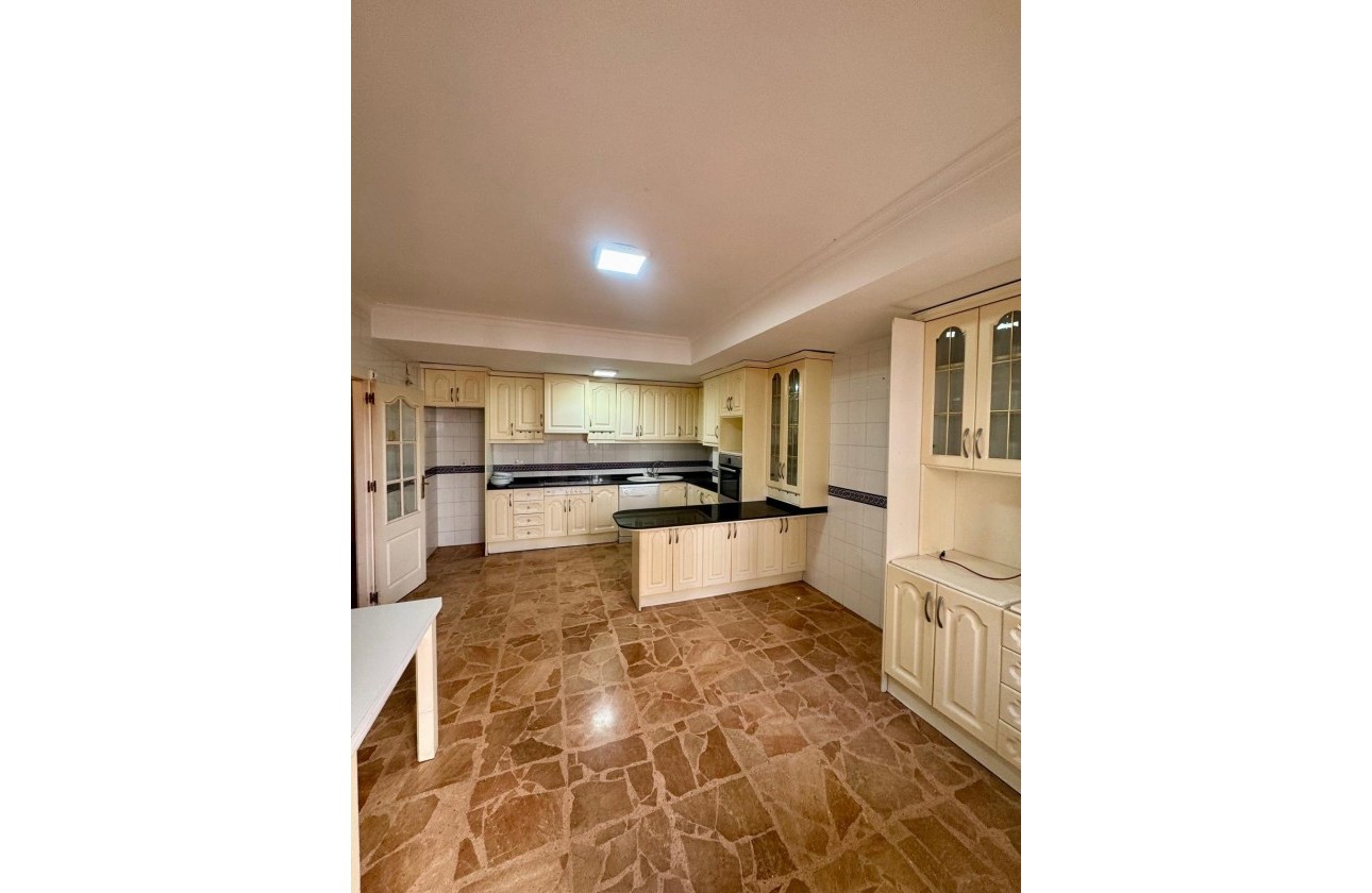 Revente - Appartement - Torrevieja - Centro