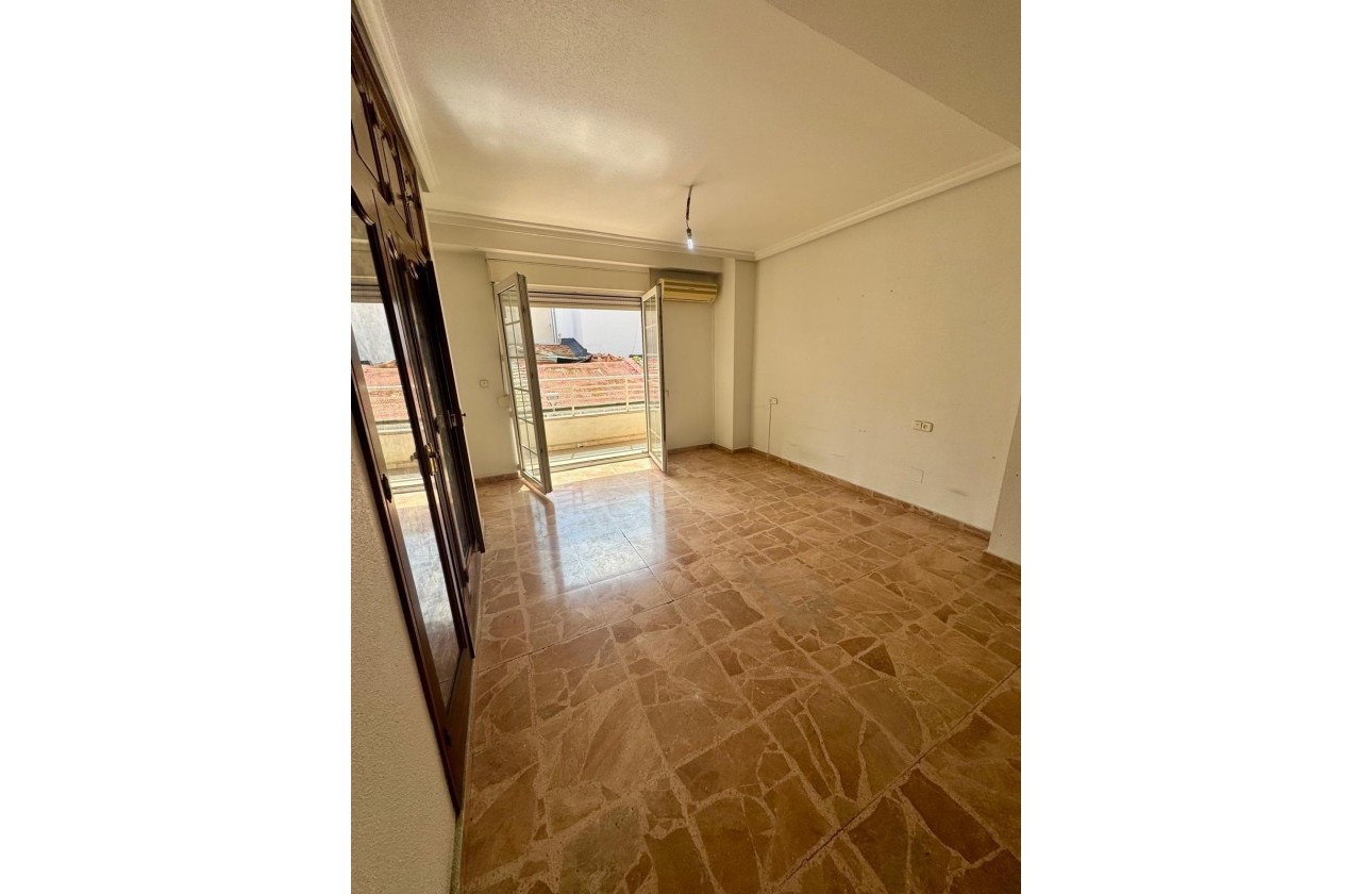 Revente - Appartement - Torrevieja - Centro