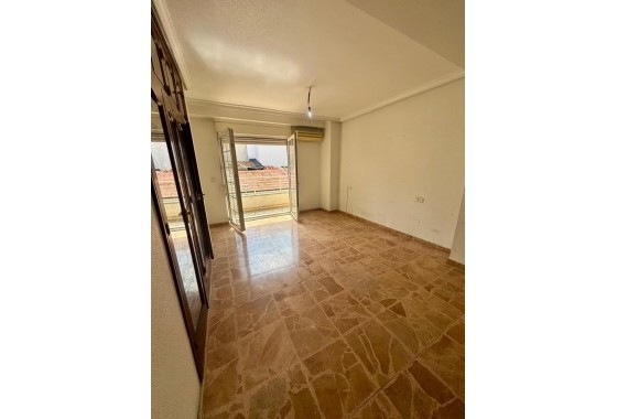 Revente - Appartement - Torrevieja - Centro