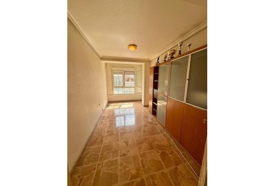 Revente - Appartement - Torrevieja - Centro