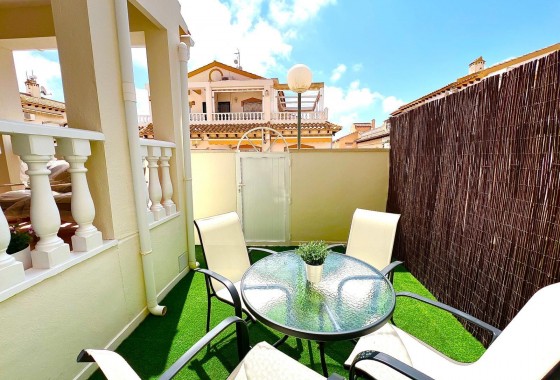 Resale - Villa - Orihuela - Urbanización Perla del Mar