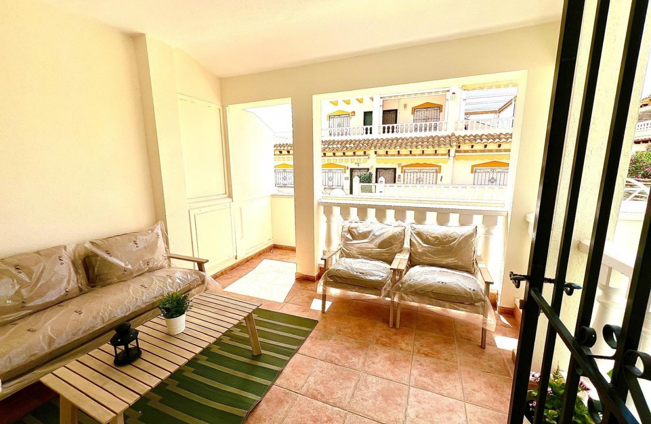 Resale - Villa - Orihuela - Urbanización Perla del Mar
