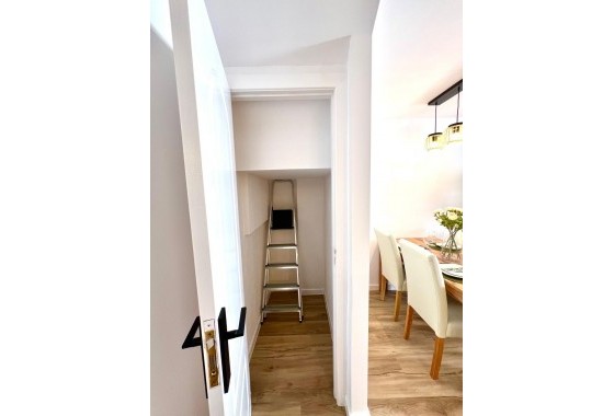 Resale - Villa - Orihuela - Urbanización Perla del Mar