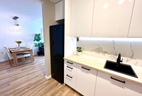 Resale - Villa - Orihuela - Urbanización Perla del Mar