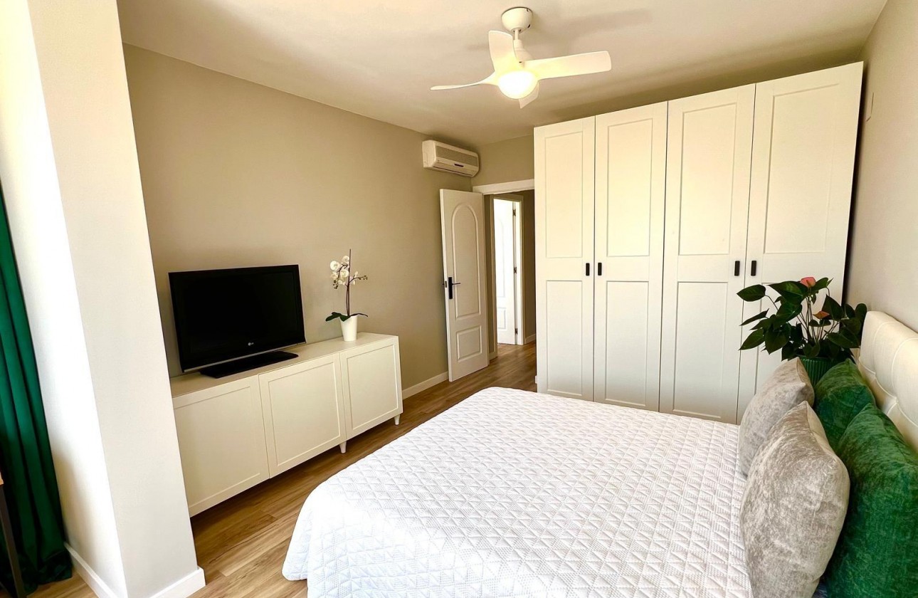 Resale - Villa - Orihuela - Urbanización Perla del Mar