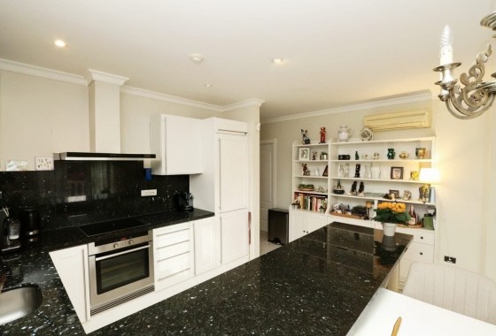 Resale - Apartment / flat - Benissa - Costa Blanca