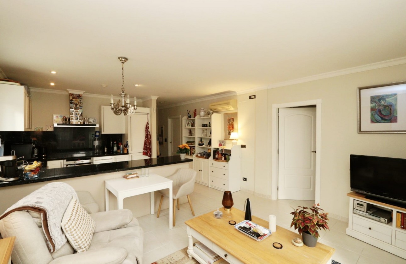 Resale - Apartment / flat - Benissa - Costa Blanca