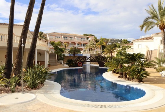 Resale - Apartment / flat - Benissa - Costa Blanca