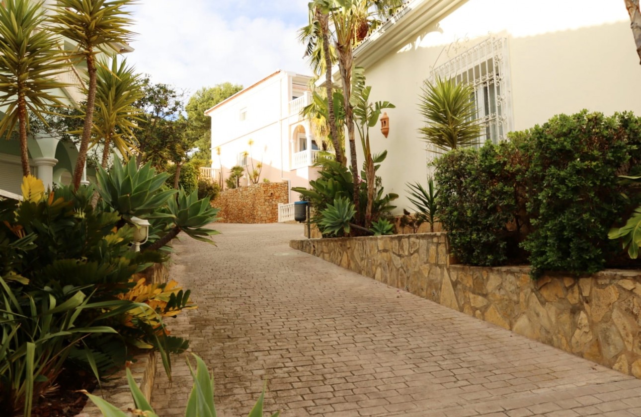 Resale - Apartment / flat - Benissa - Costa Blanca