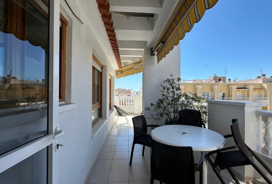 Resale - Apartment / flat - Torrevieja - Centro