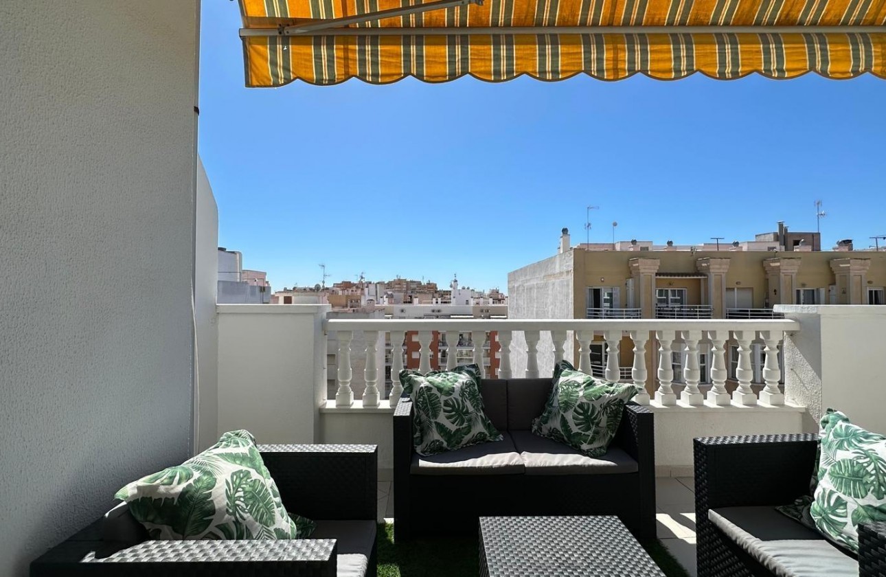 Resale - Apartment / flat - Torrevieja - Centro