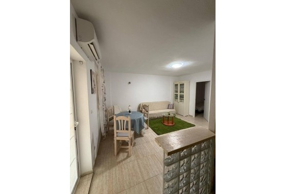 Resale - Apartment / flat - Orihuela Costa - La Regia