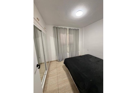 Resale - Apartment / flat - Orihuela Costa - La Regia