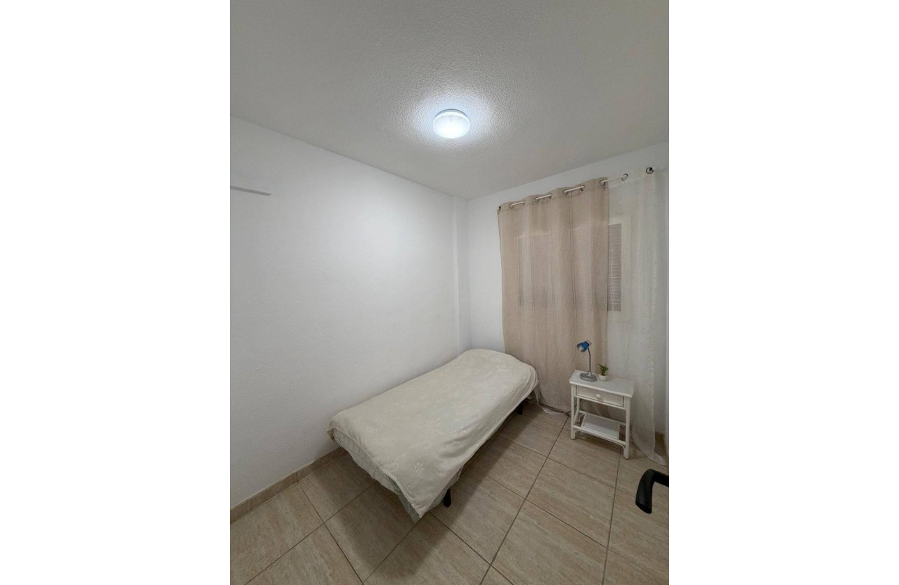 Resale - Apartment / flat - Orihuela Costa - La Regia