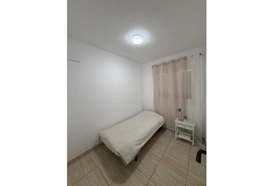 Resale - Apartment / flat - Orihuela Costa - La Regia
