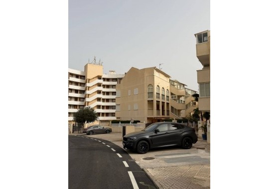 Resale - Apartment / flat - Orihuela Costa - La Regia