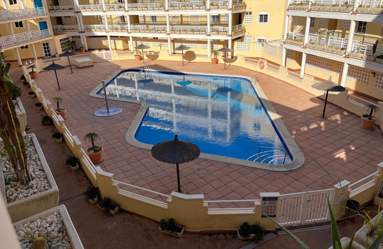 Reventa - Apartamento / piso - Orihuela Costa - Campoamor