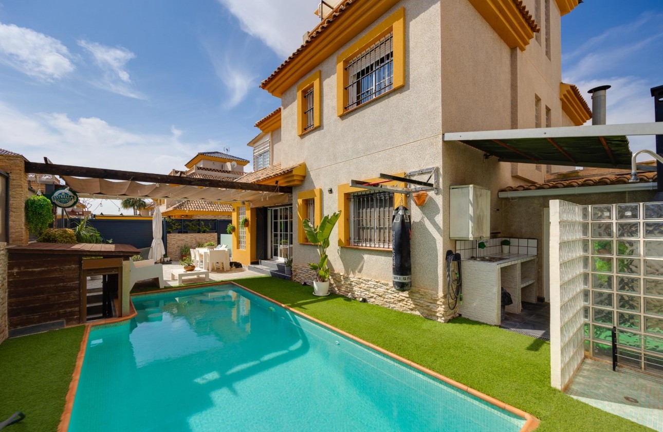 Resale - Villa - Los Montesinos - La herrada
