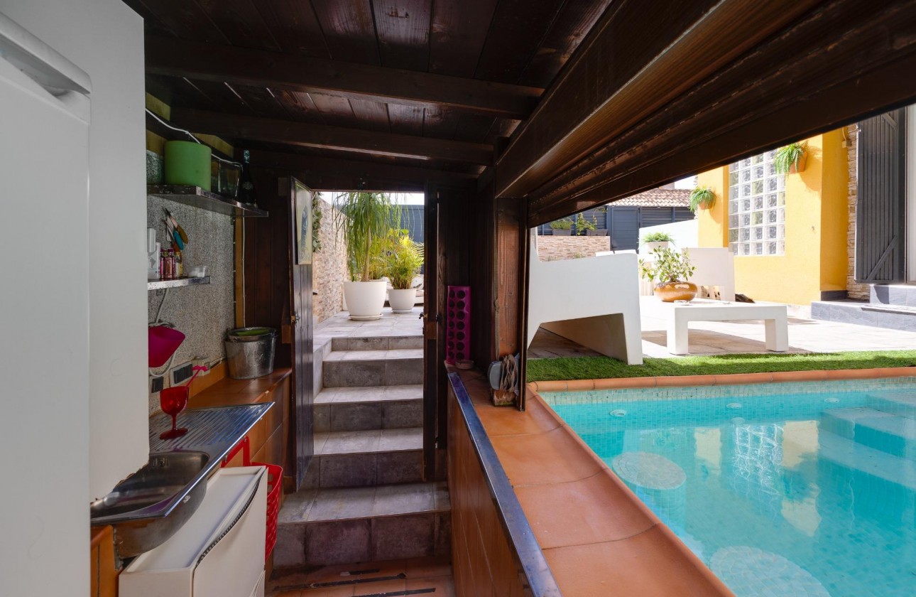 Resale - Villa - Los Montesinos - La herrada