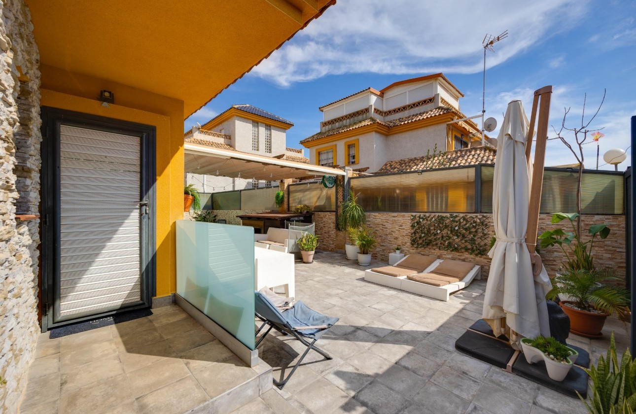 Resale - Villa - Los Montesinos - La herrada