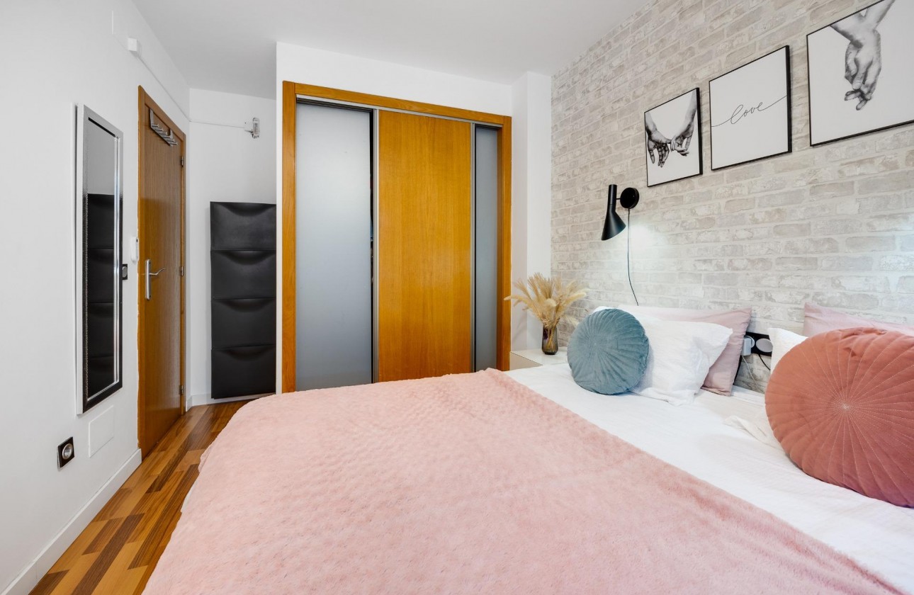 Resale - Villa - Los Montesinos - La herrada