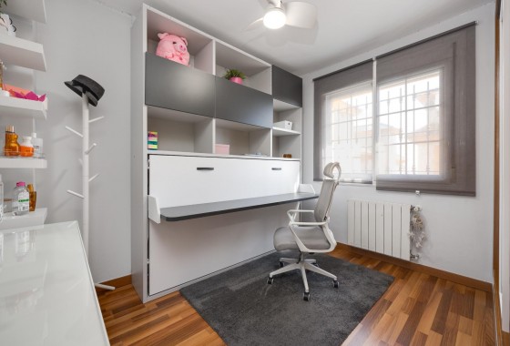 Resale - Villa - Los Montesinos - La herrada