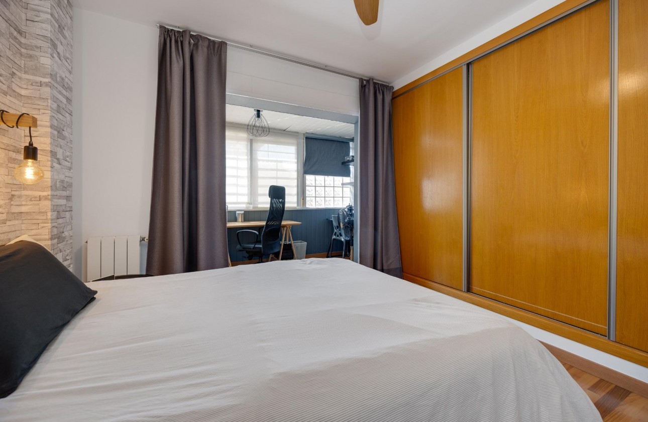 Resale - Villa - Los Montesinos - La herrada