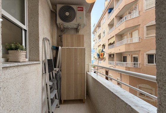 Resale - Apartment / flat - Torrevieja - Costa Blanca