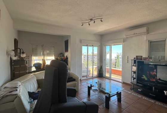 Reventa - Apartamento / piso - Torrevieja - Estacion de autobuses